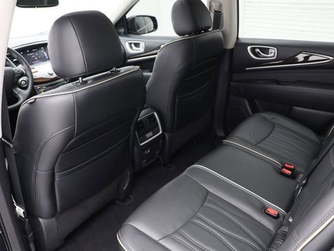 Used 2019 INFINITI QX60 Luxe w/ Sensory Package image 11