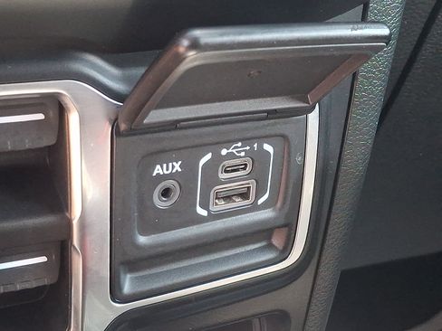 Used 2021 Jeep Wrangler Unlimited Sport AWD/4WD image 23