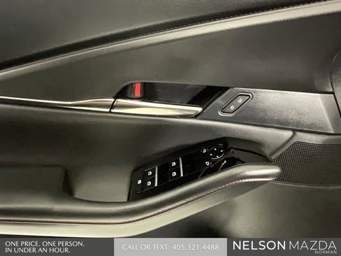 Used 2024 MAZDA CX-30 AWD 2.5 S w/ Preferred Package image 21