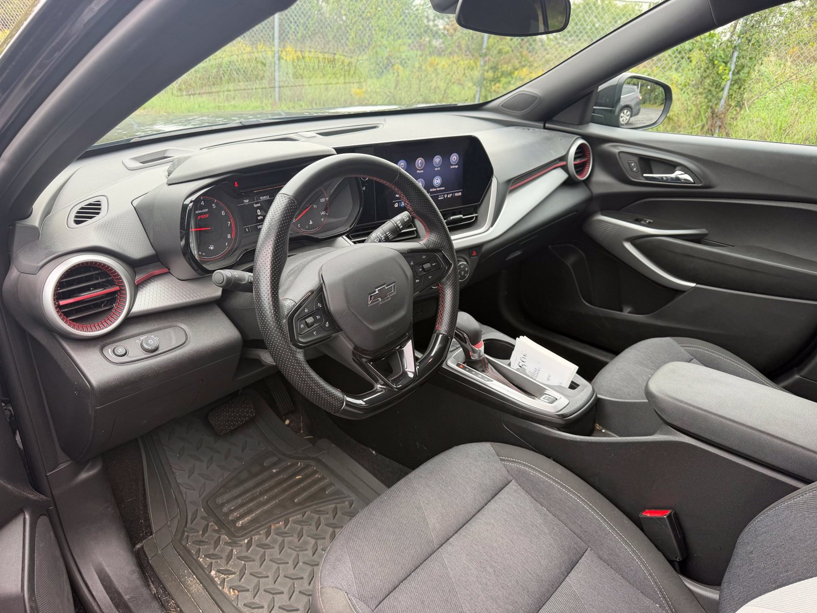 Used 2024 Chevrolet Trax RS w/ Driver Confidence Package FWD image 12