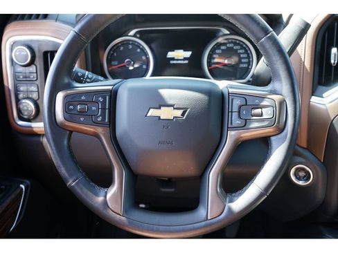 Used 2021 Chevrolet Silverado 1500 High Country image 23