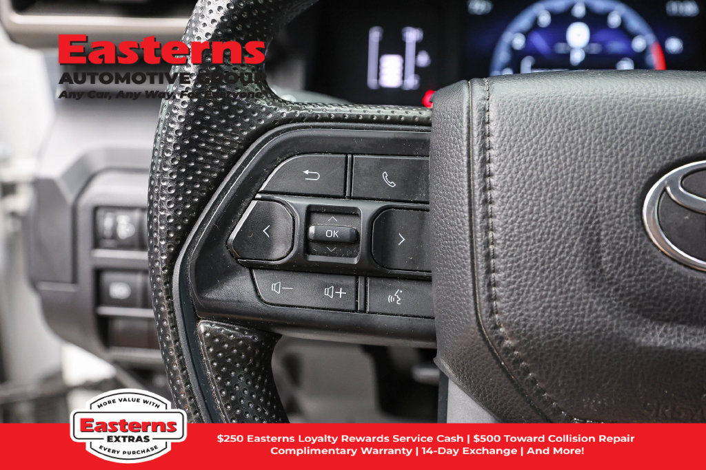 Used 2024 Toyota Tacoma SR RWD image 15