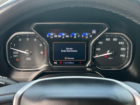 Used 2021 GMC Yukon XL SLT AWD/4WD image 35