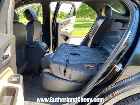 Used 2024 Chevrolet Equinox Premier FWD image 38