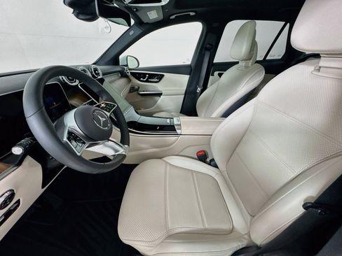 Certified 2026 Mercedes-Benz GLC 300 4MATIC image 23