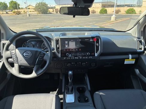 New 2026 Nissan Frontier SV w/ SV Convenience Package RWD image 14