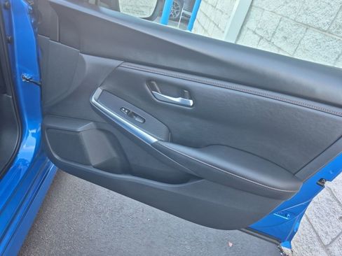 Used 2023 Nissan Sentra SR w/ Electronics Package image 21