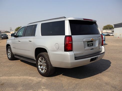 Used 2018 Chevrolet Suburban LT AWD/4WD image 5