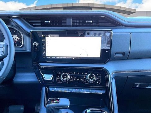 New 2026 GMC Sierra 1500 AT4 w/ AT4 Premium Package image 8