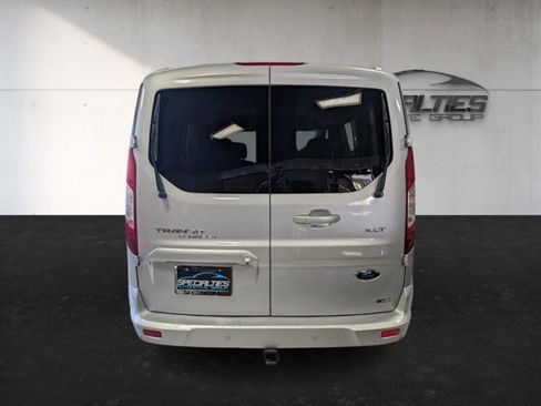 Used 2018 Ford Transit Connect XLT image 9