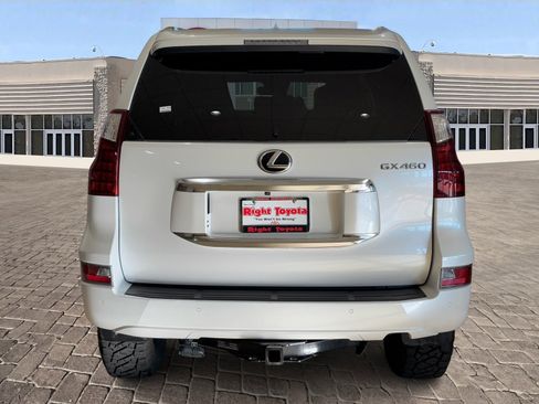 Used 2023 Lexus GX 460 Premium image 7
