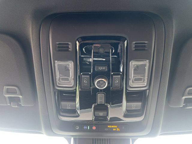 New 2026 Chevrolet Tahoe High Country AWD/4WD image 18