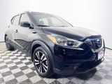 Used 2020 Nissan Kicks SV image 3