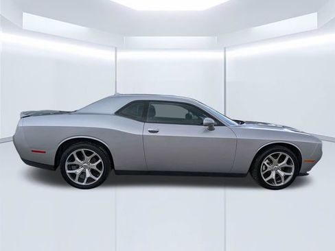 Used 2015 Dodge Challenger SXT Plus RWD image 3