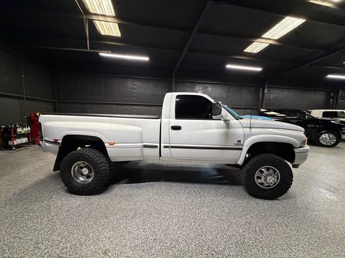 Used 1995 Dodge Ram 3500 Truck 4x4 Regular Cab image 4