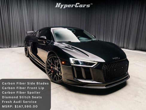 Used 2017 Audi R8 V10 w/ 20" Wheel Package image 1