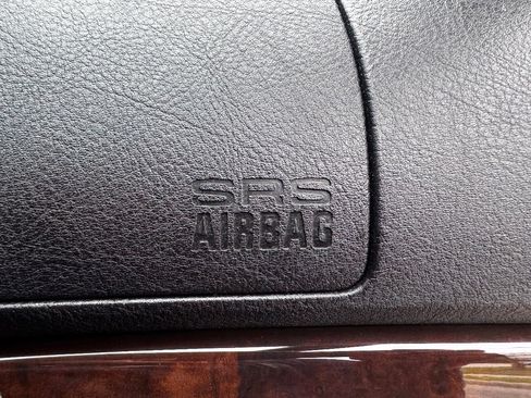 Used 2003 BMW 540i Sedan image 27