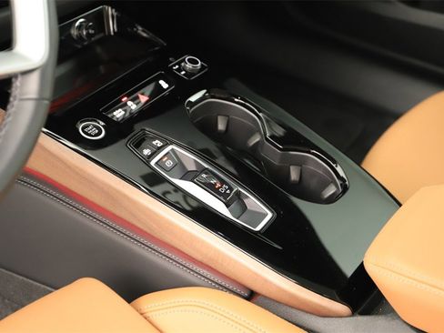 Used 2025 Audi A5 2.0T Prestige w/ 19" Wheel Package image 17