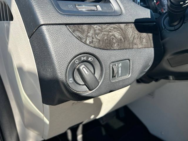Used 2016 Dodge Grand Caravan SE w/ Quick Order Package 29E SE FWD image 19