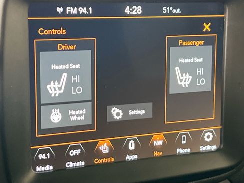 Used 2022 Jeep Renegade Latitude w/ Convenience Group AWD/4WD image 20