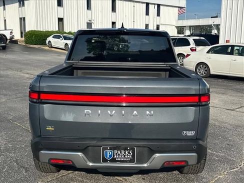 Used 2022 Rivian R1T Adventure AWD/4WD image 10
