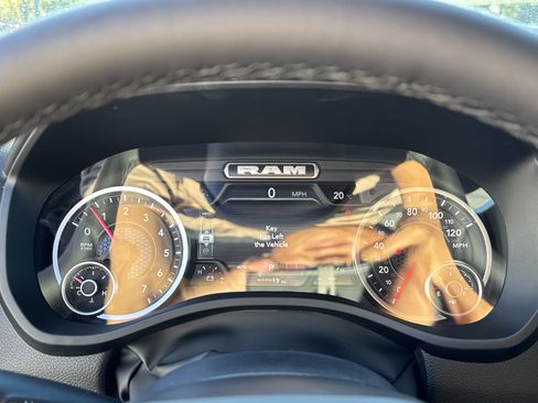 New 2026 RAM 1500 Big Horn AWD/4WD image 31