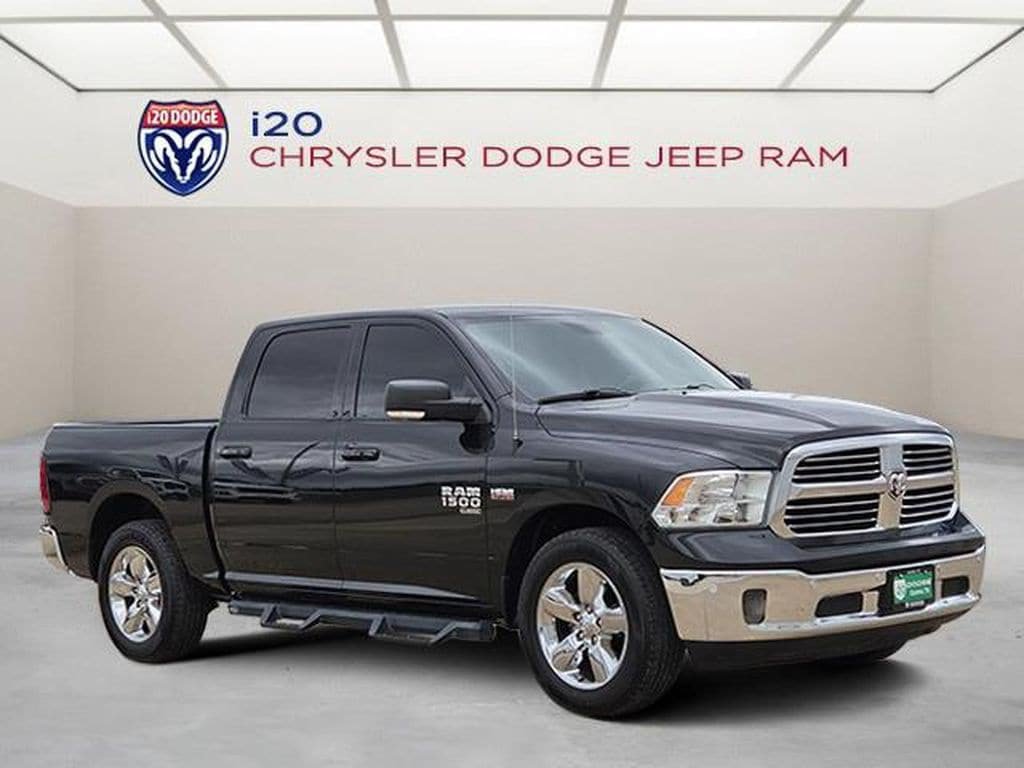 Used 2019 RAM 1500 Lone Star RWD image 1