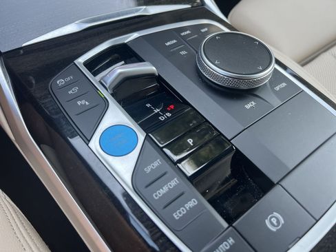 Used 2023 BMW i4 eDrive40 w/ Premium Package RWD image 23