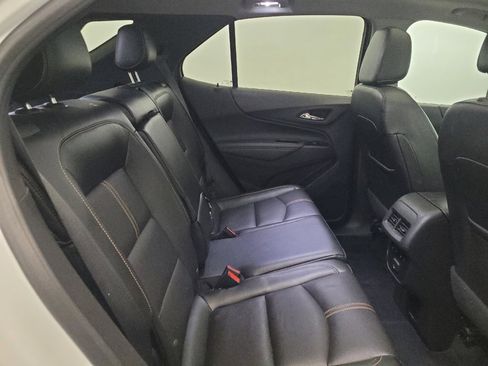 Used 2022 Chevrolet Equinox Premier AWD/4WD image 19