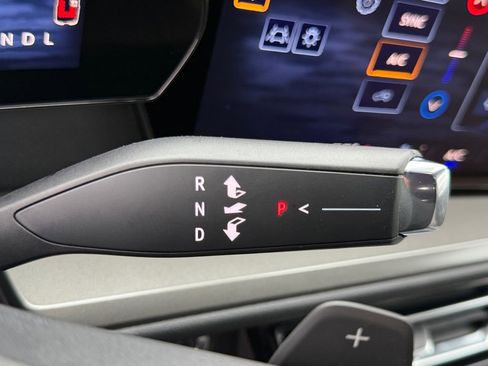 New 2026 Chevrolet Traverse LT w/ Driver Confidence Package image 21