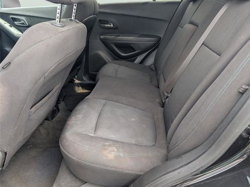 Used 2016 Chevrolet Trax LT image 30