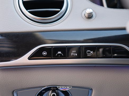 Used 2017 Mercedes-Benz S 550 550 w/ Premium Package image 40