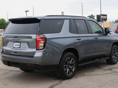 Used 2021 Chevrolet Tahoe Z71 w/ Luxury Package AWD/4WD image 32