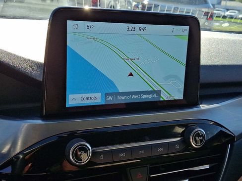 Used 2022 Ford Escape Titanium w/ Class II Trailer Tow Package image 19