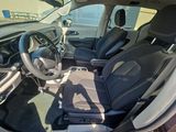 Used 2023 Chrysler Voyager LX image 5