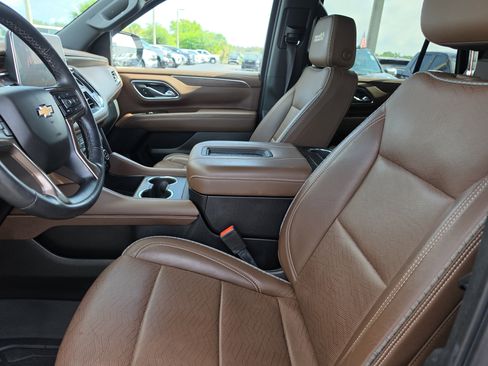 Certified 2023 Chevrolet Tahoe High Country AWD/4WD image 16