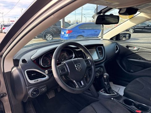 Used 2016 Dodge Dart SXT image 8