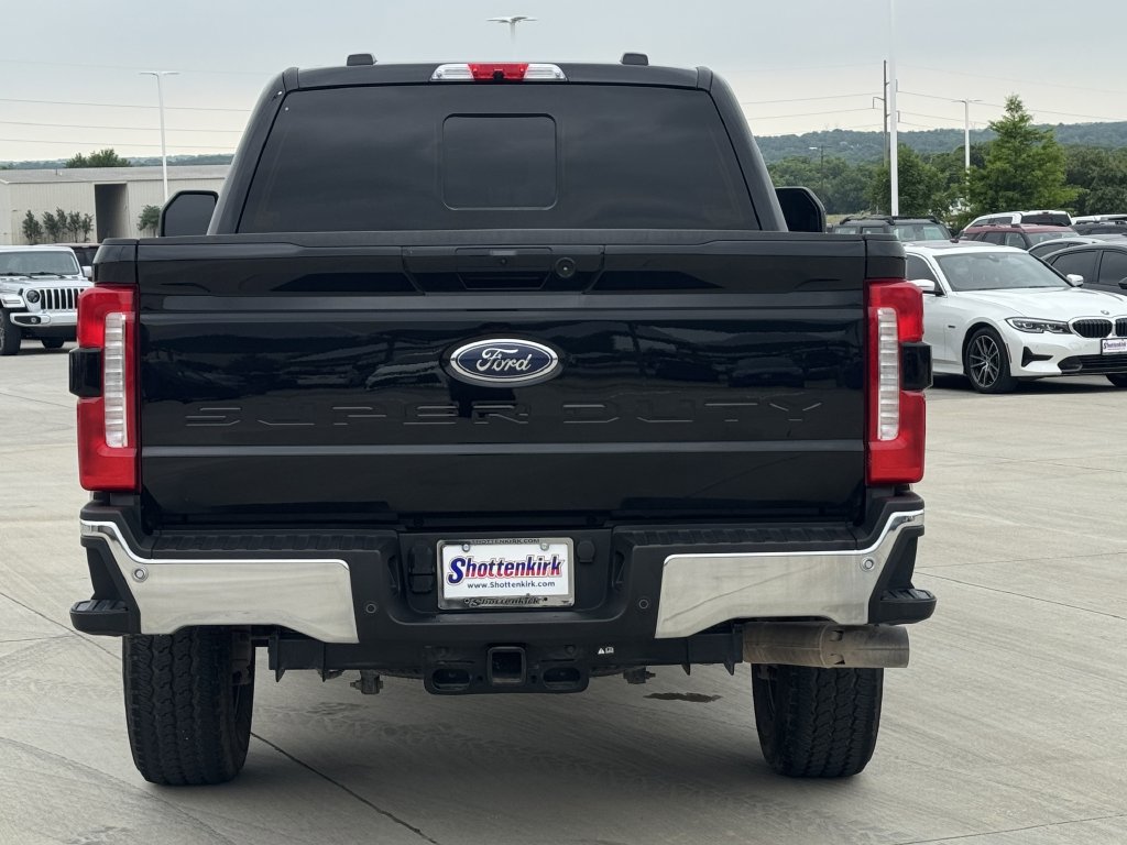 Used 2024 Ford F250 Lariat AWD/4WD image 5