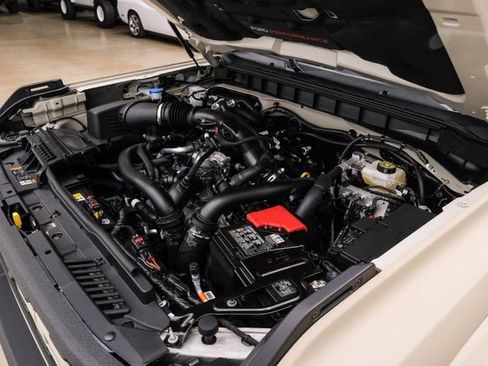 Used 2025 Ford Bronco Raptor image 90