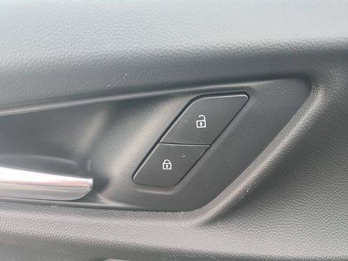 New 2026 Chevrolet Equinox LT w/ Safety and Technology Package AWD/4WD image 24