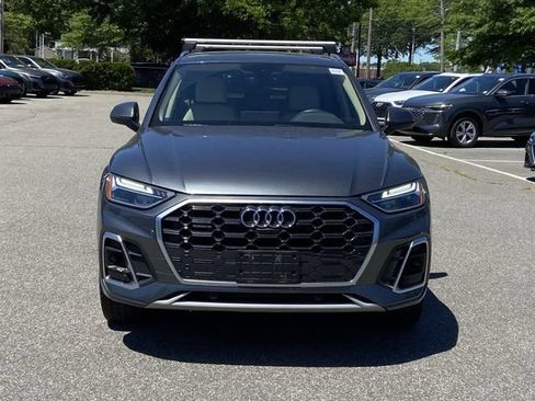 Used 2022 Audi Q5 2.0T Premium Plus AWD/4WD image 2