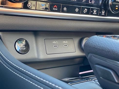 New 2026 Nissan Rogue Platinum w/ Platinum Premium Package AWD/4WD image 30