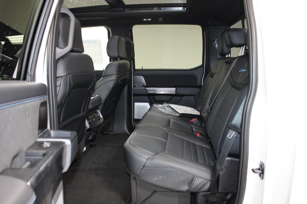New 2026 Ford F250 Platinum AWD/4WD image 29