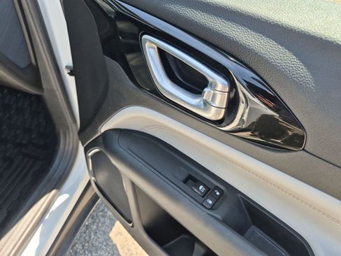 Used 2023 Jeep Compass Limited AWD/4WD image 27