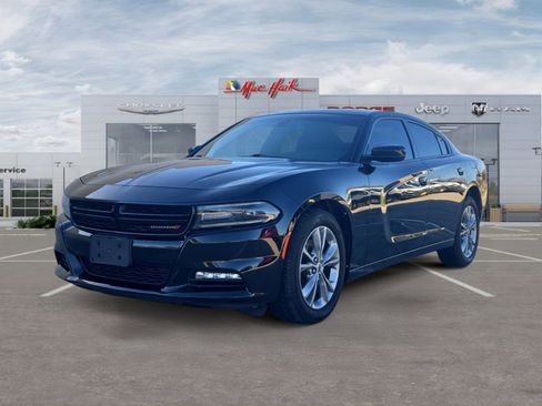 Certified 2020 Dodge Charger SXT AWD/4WD image 1