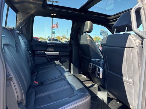 Used 2022 Ford F250 Platinum image 13