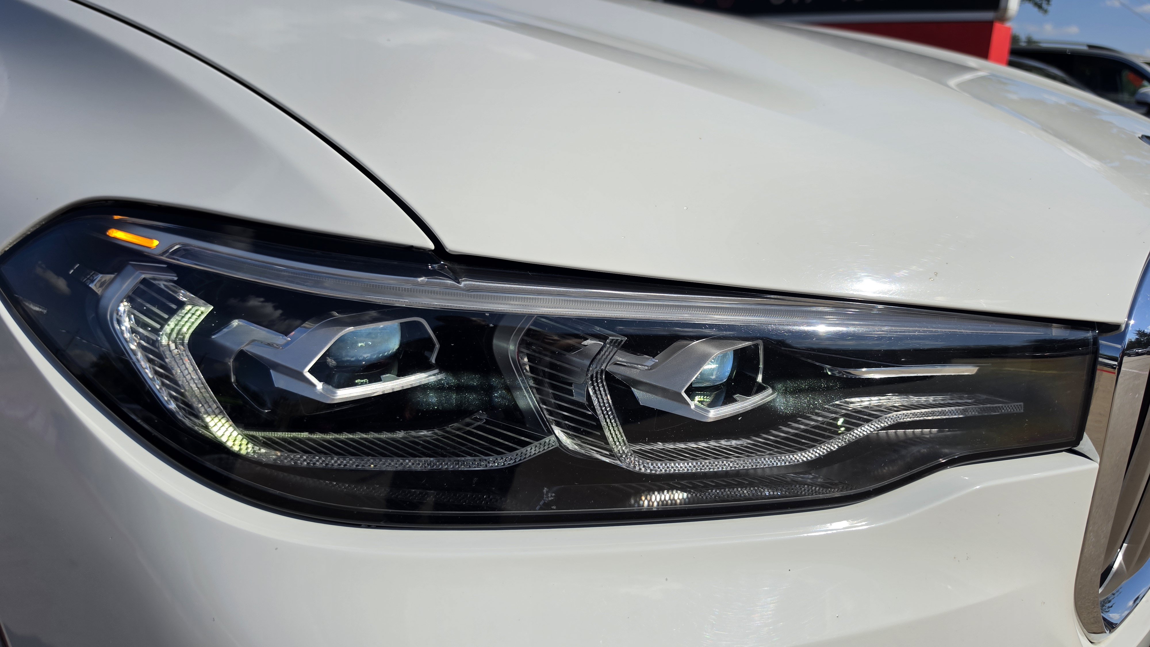 Used 2019 BMW X7 xDrive40i w/ Premium Package AWD/4WD image 12