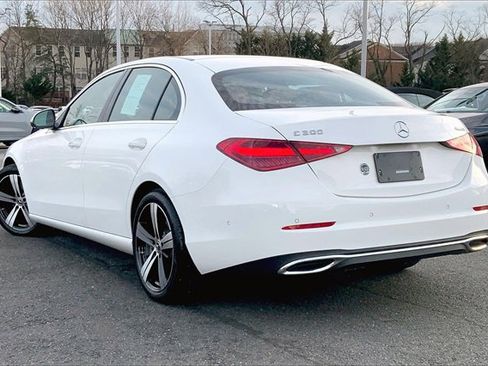 Used 2025 Mercedes-Benz C 300 4MATIC Sedan image 10