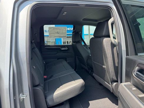 New 2026 GMC Sierra 2500 SLT w/ Max Trailering Package AWD/4WD image 5