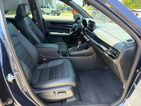 Used 2025 Honda CR-V Sport Touring image 24